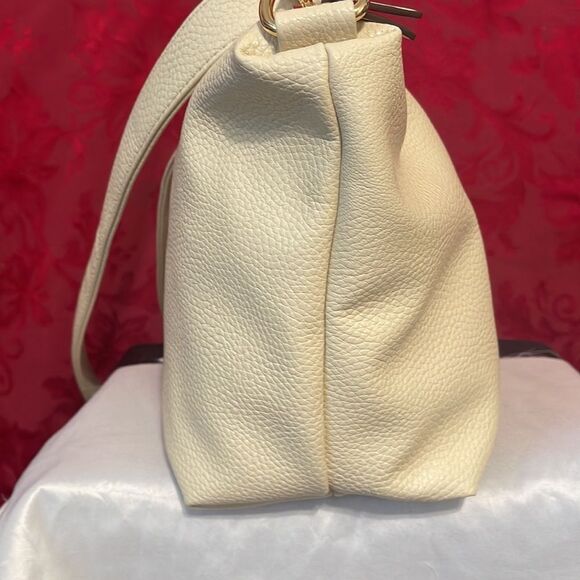Remi‎ Reid Cream Color Leather Crossbody Bag - Picture 5 of 14